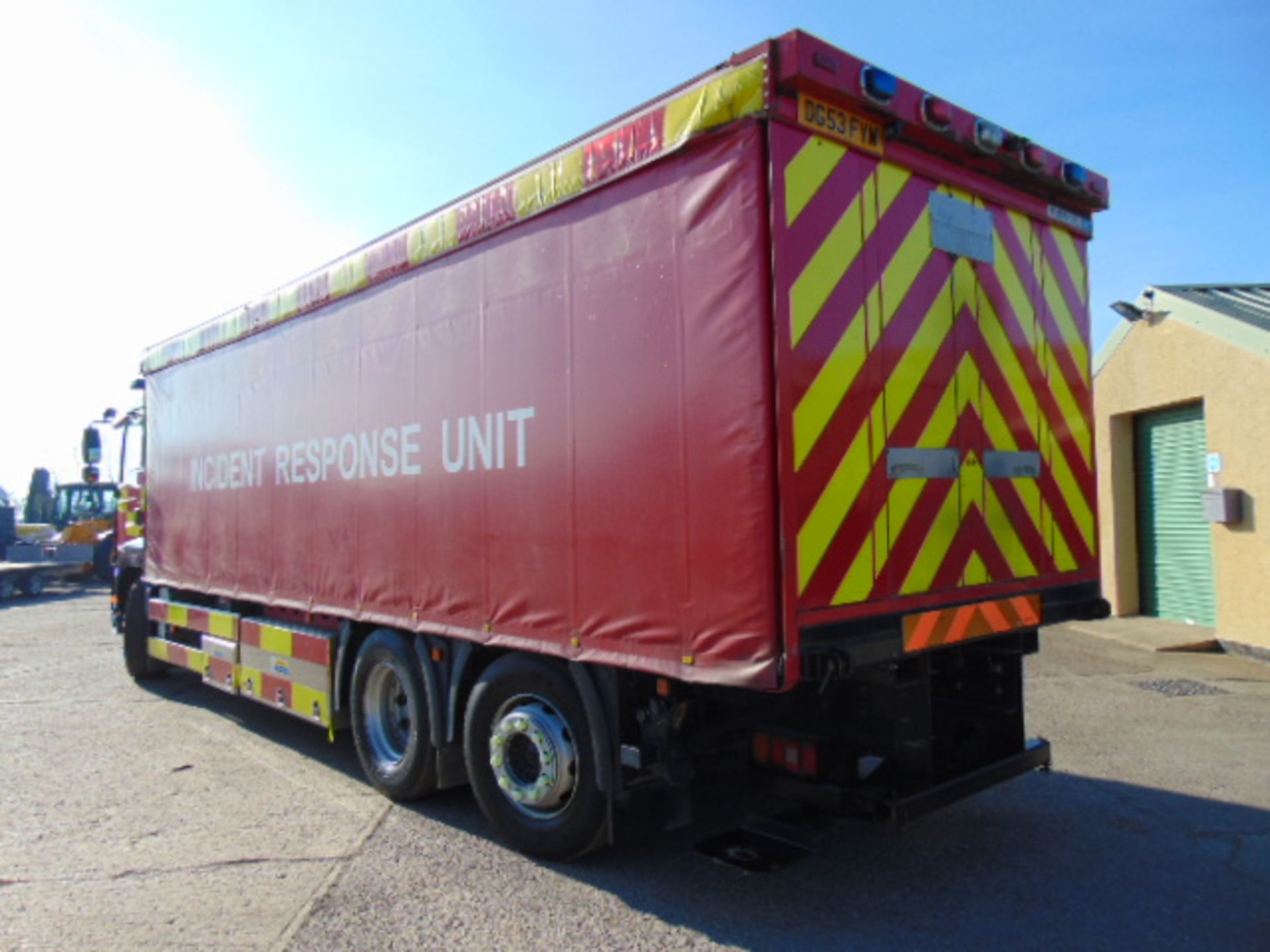 2004 MAN TG-A 6X2 Rear Steer Incident Support Unit ONLY 19,854 KM!! - Image 8 of 41