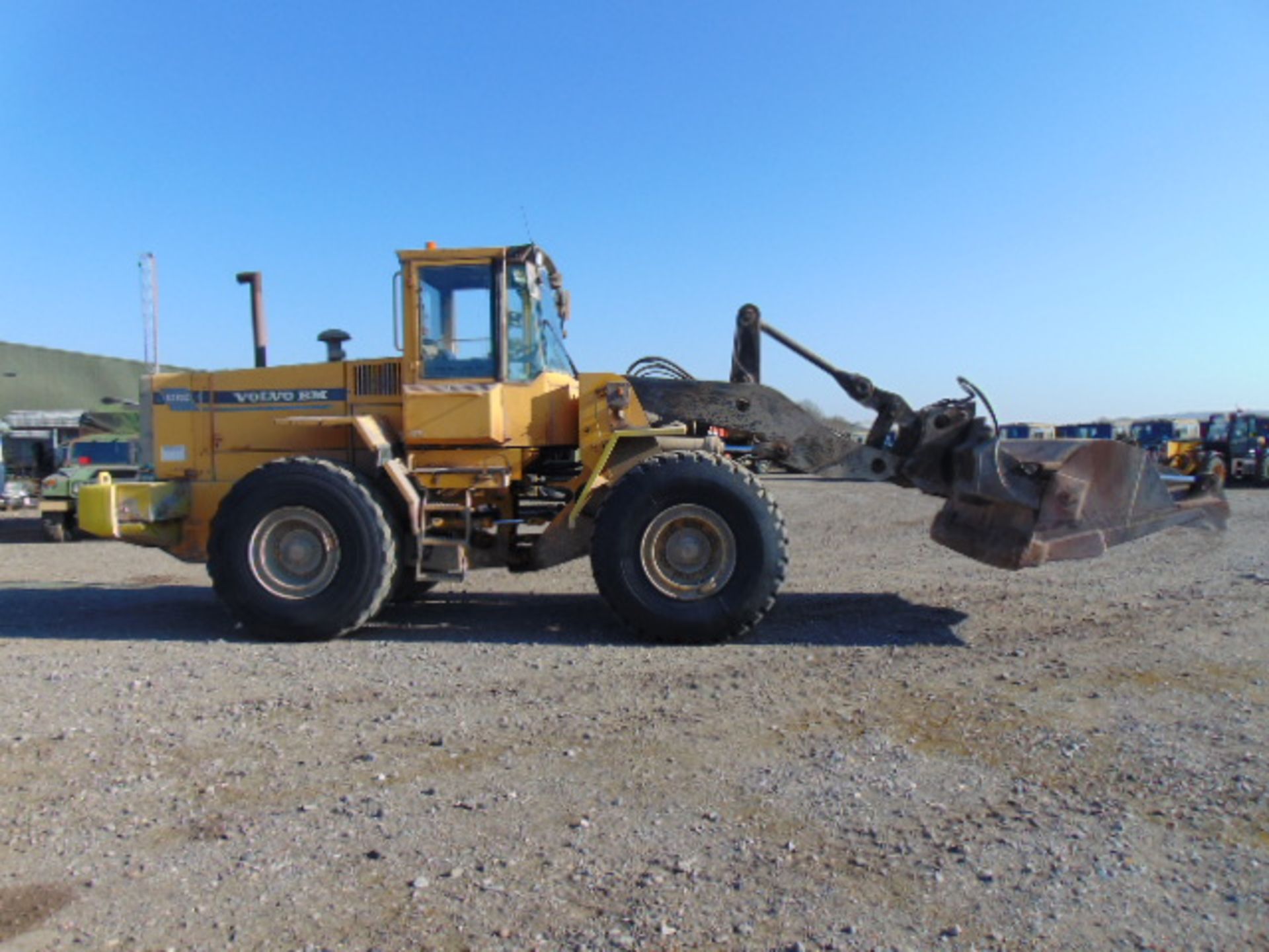 Volvo BM L120C Wheel Loader C/W Quick Hitch High Tip Bucket - Image 6 of 31