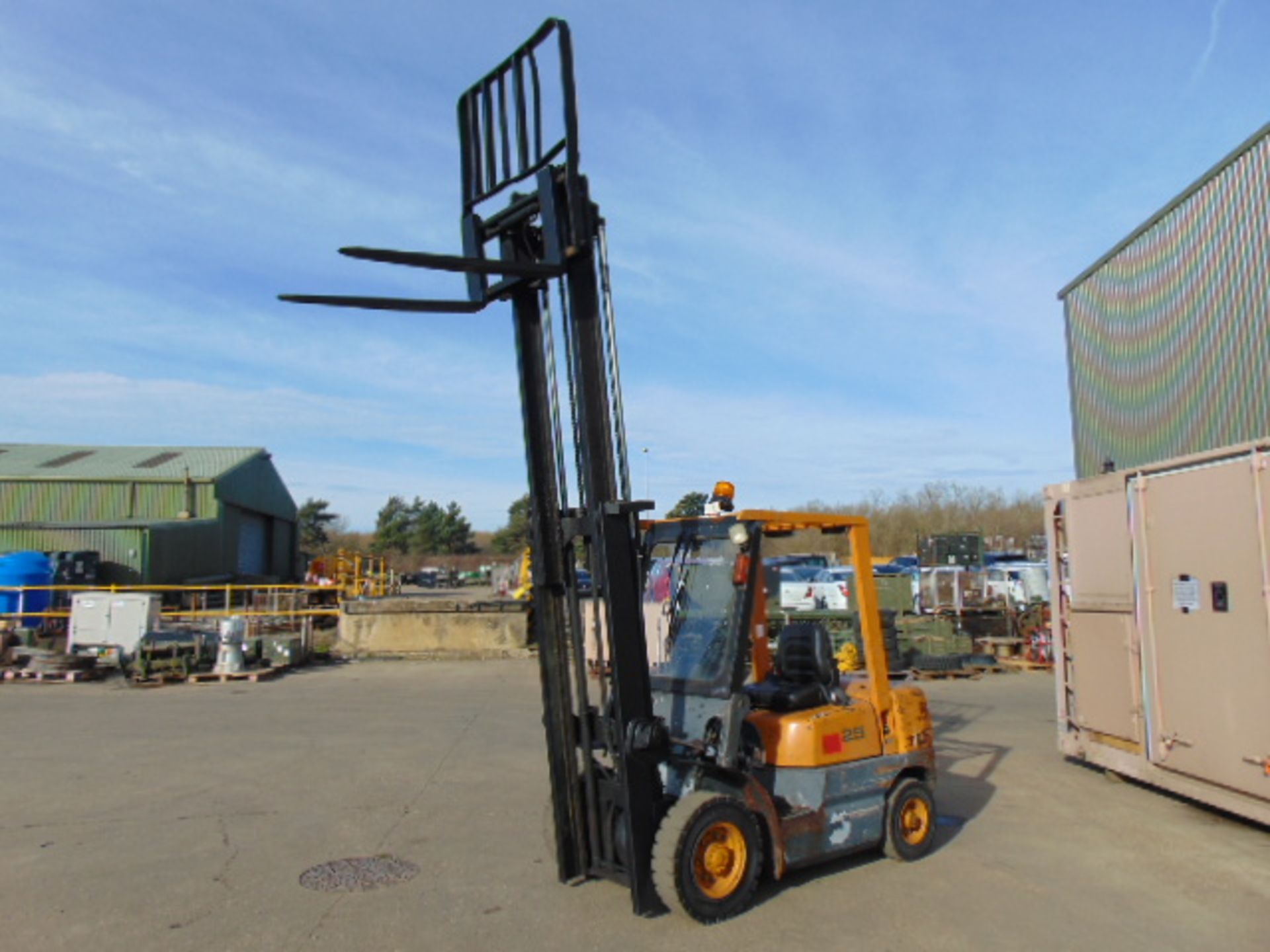 TCM VFHM 540-34A Counter Balance Diesel Forklift - Image 2 of 20