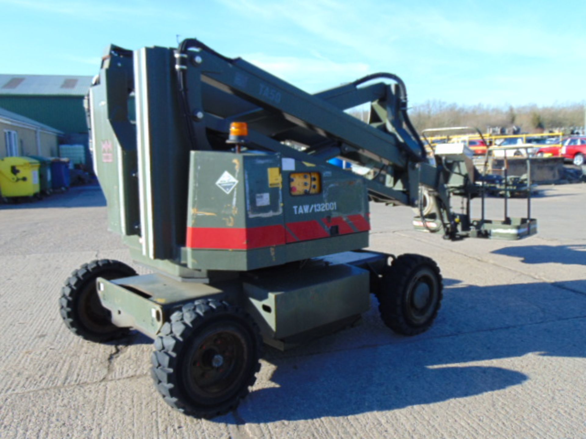 Terex TA50E Articulated Boom Lift - Image 3 of 23