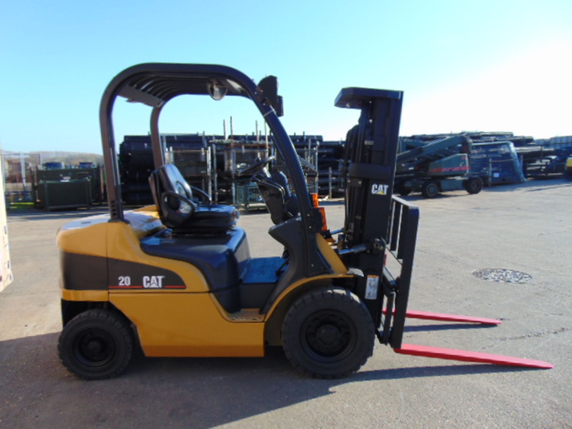 Caterpillar DP20N Counter Balance Diesel Forklift - Image 8 of 19