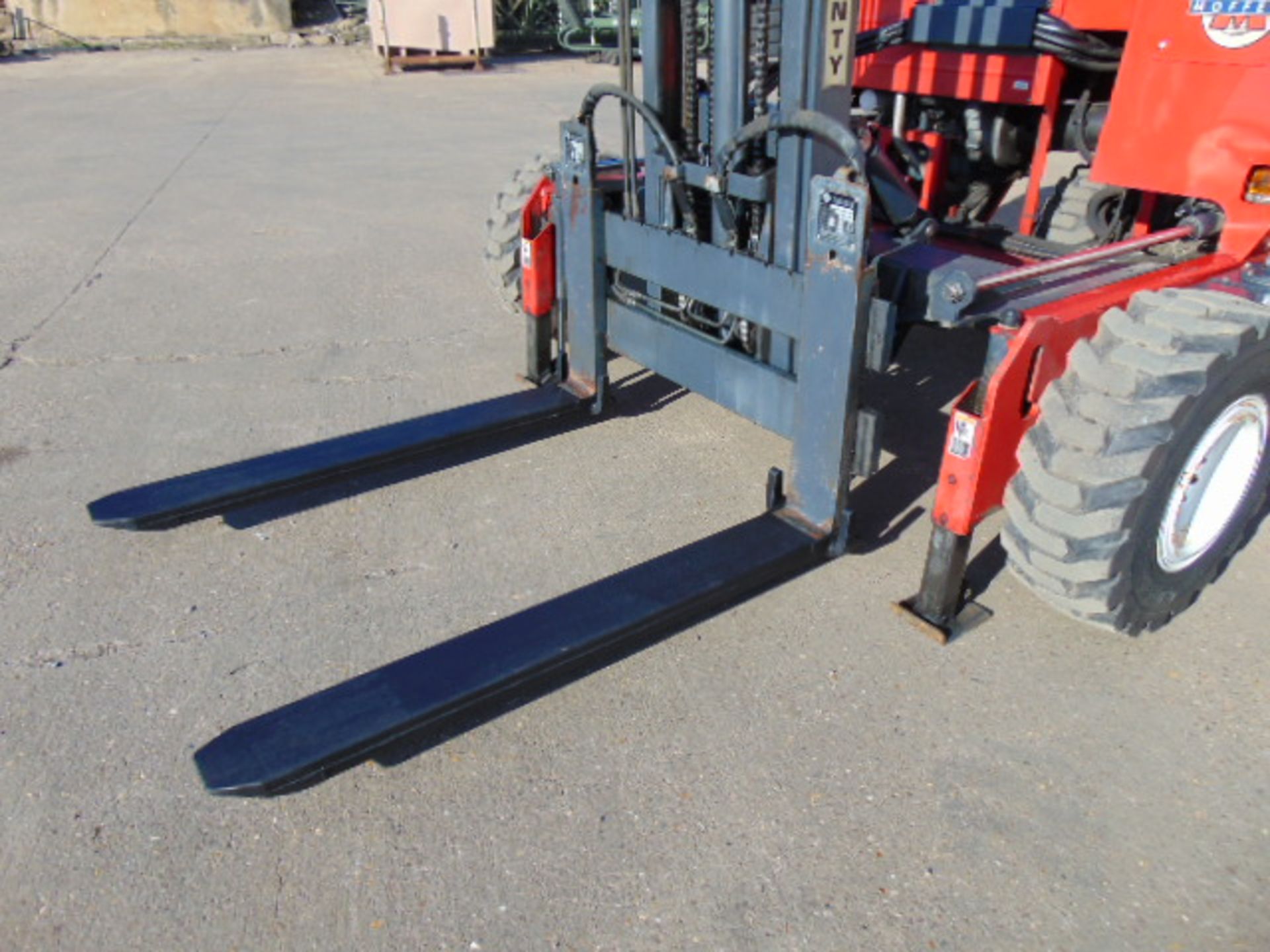 Moffett Mounty M2003 Truck Mounted Forklift C/W Meijer Hydraulic Extension Forks only 1,321 hours! - Image 6 of 24