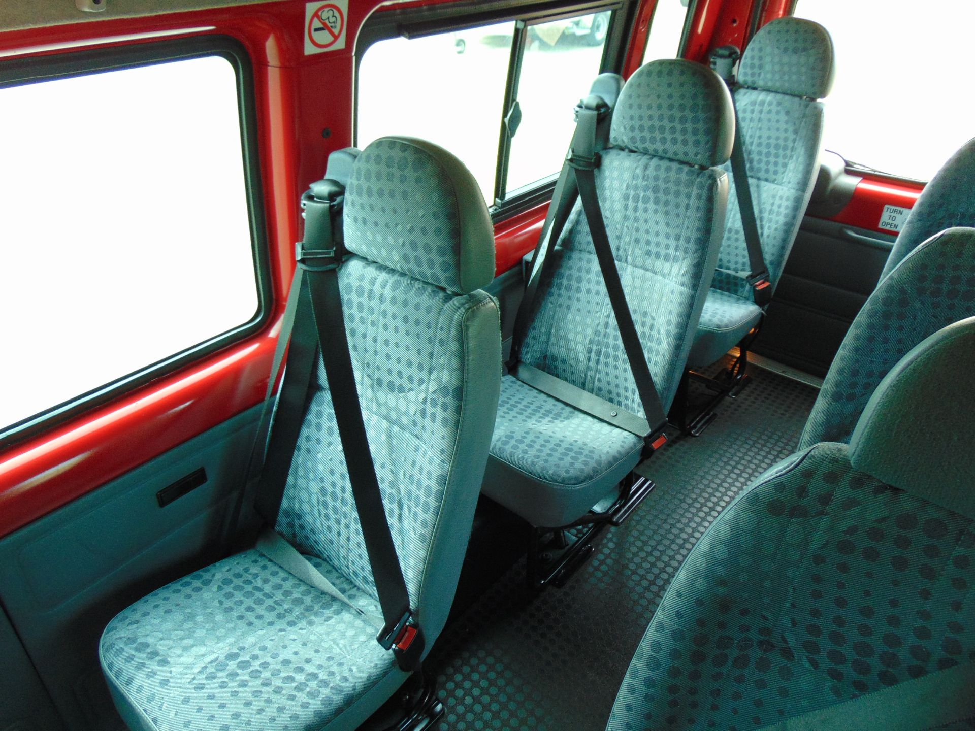 Ford Transit RWD 16 Seat Minibus - Bild 21 aus 27