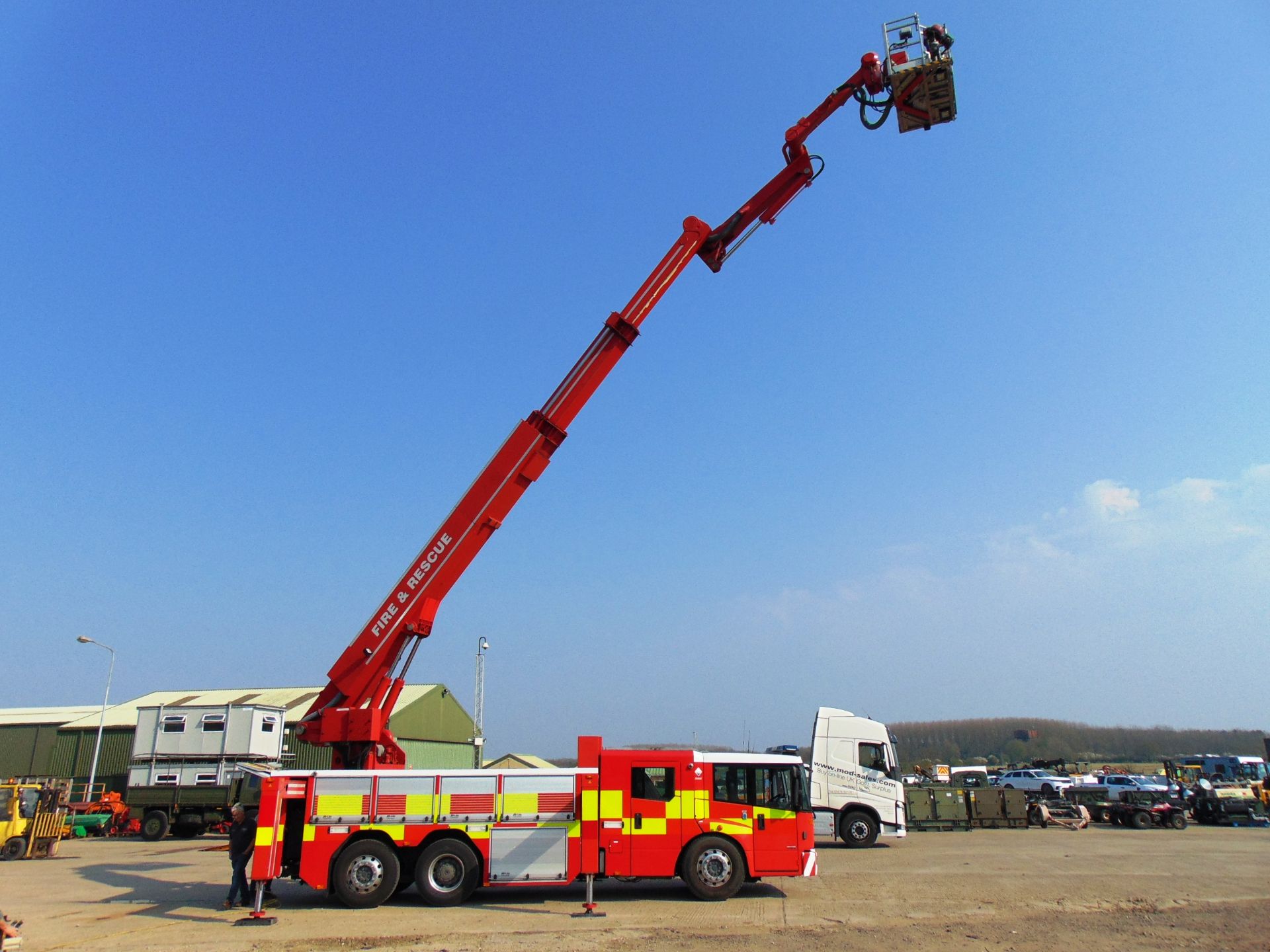 2008 Mercedes Econic CARP (Combined Aerial Rescue Pump) 6x2 Aerial Work Platform / Fire Appliance - Bild 5 aus 49