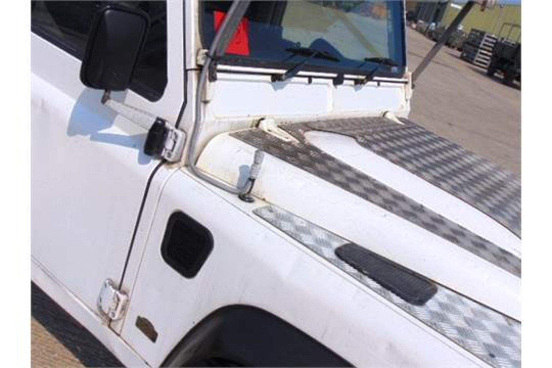 Land Rover Defender 110 Puma Hardtop 4x4 Special Utility (Mobile Workshop) complete with Winch - Image 10 of 30