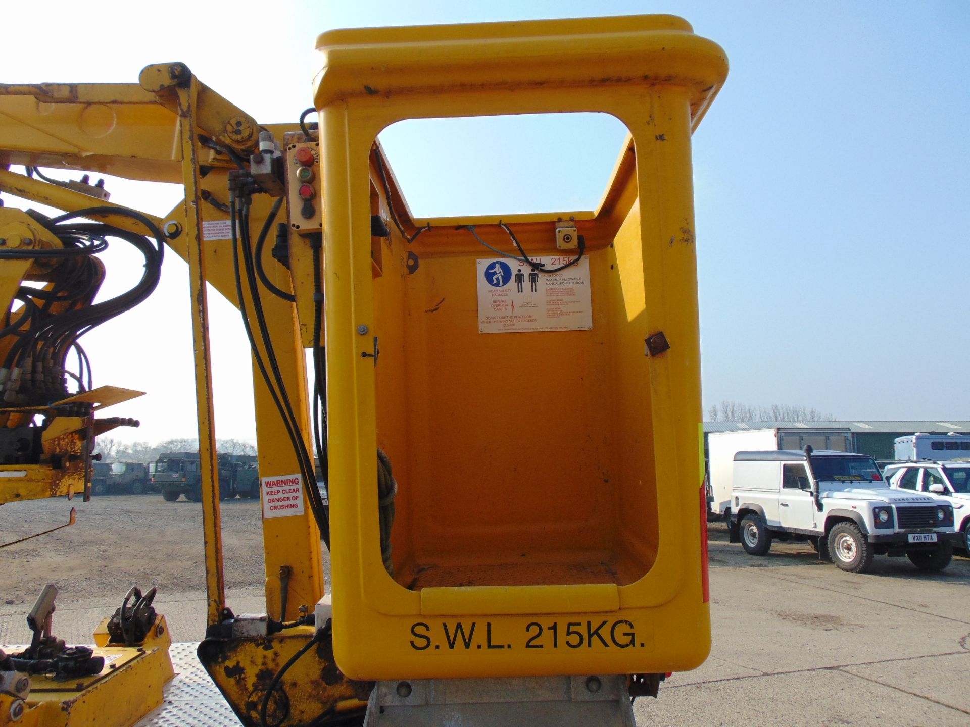 Land Rover Defender 130 TD5 Cherry Picker / Access Lift - Image 8 of 19