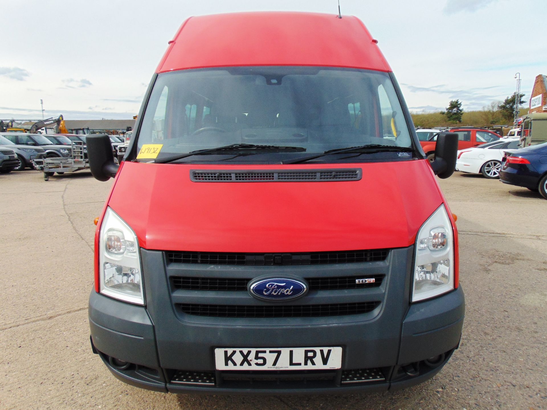 Ford Transit RWD 16 Seat Minibus - Image 2 of 27