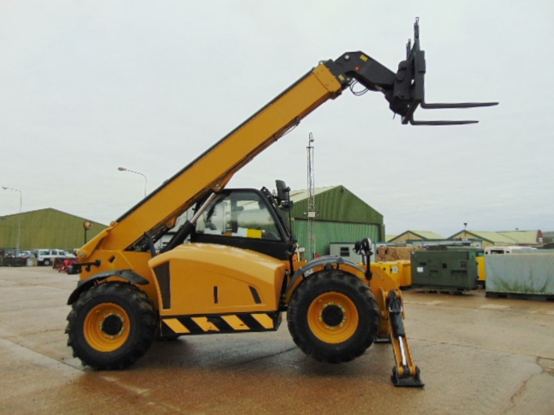 2014 Caterpillar TH414C GC 3.6 ton Telehandler - Bild 2 aus 23