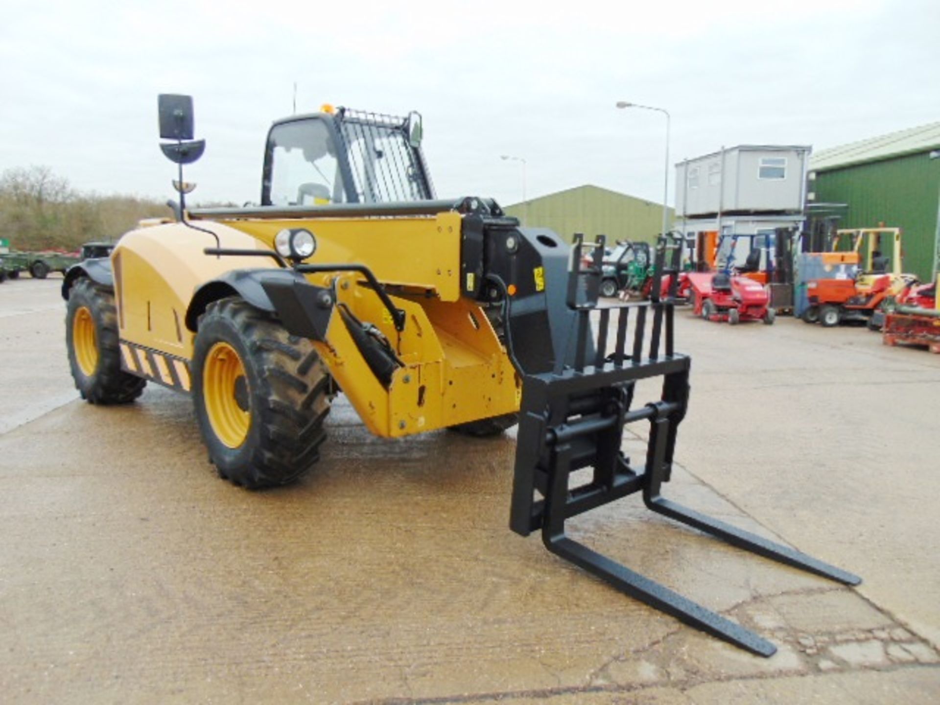 2014 Caterpillar TH414C GC 3.6 ton Telehandler - Image 7 of 23