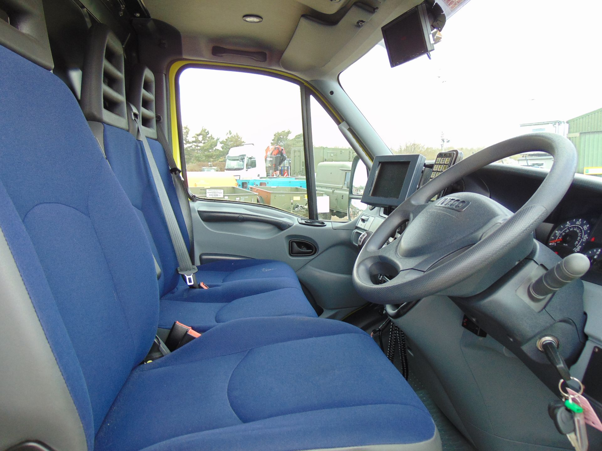 2010 Iveco Daily 65C18 3.0 HPT Long Wheel Base High roof panel van ONLY 8,667 miles! - Bild 22 aus 28