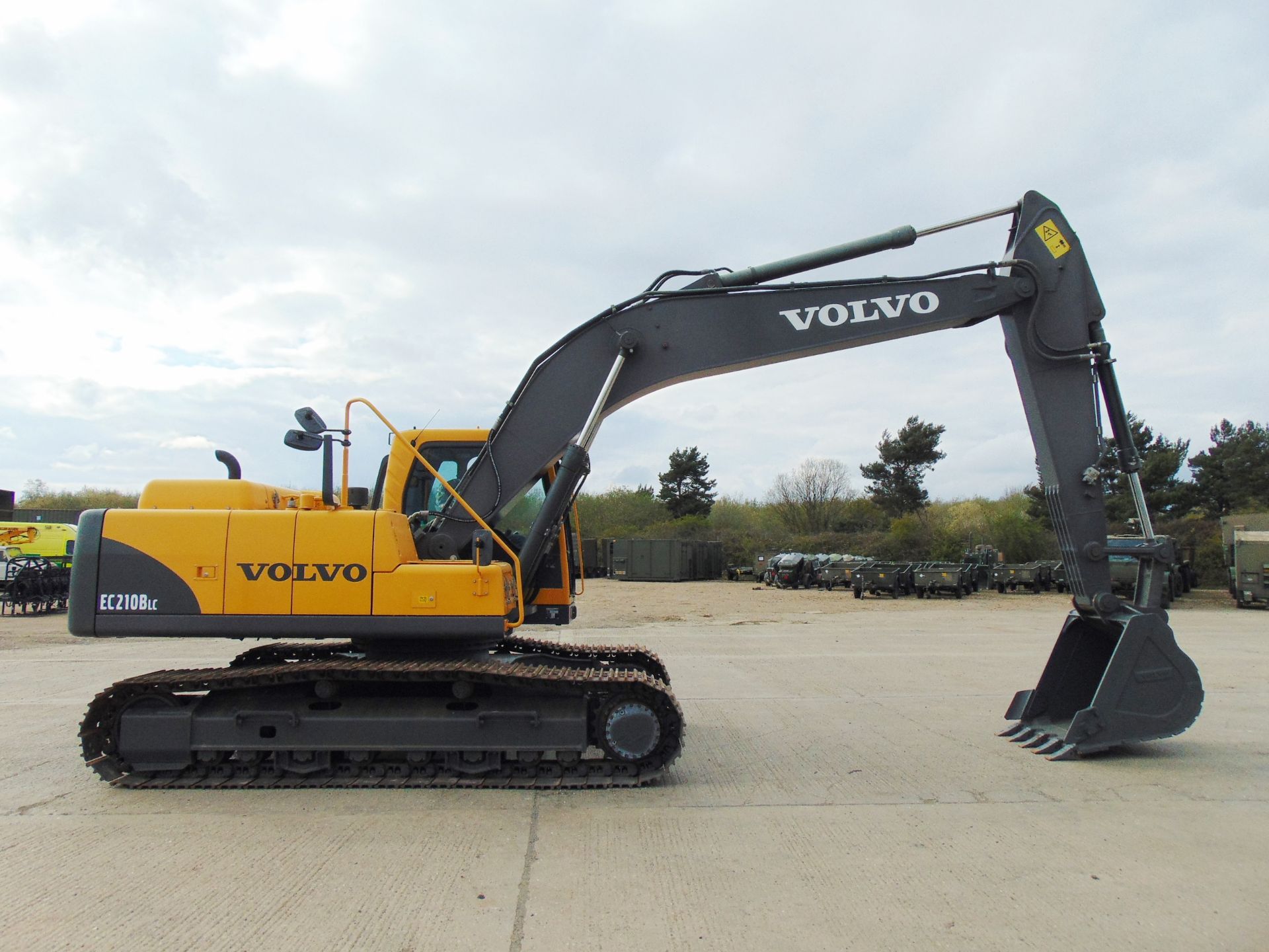 Volvo EC210B LC Prime 22t Excavator - Bild 8 aus 25