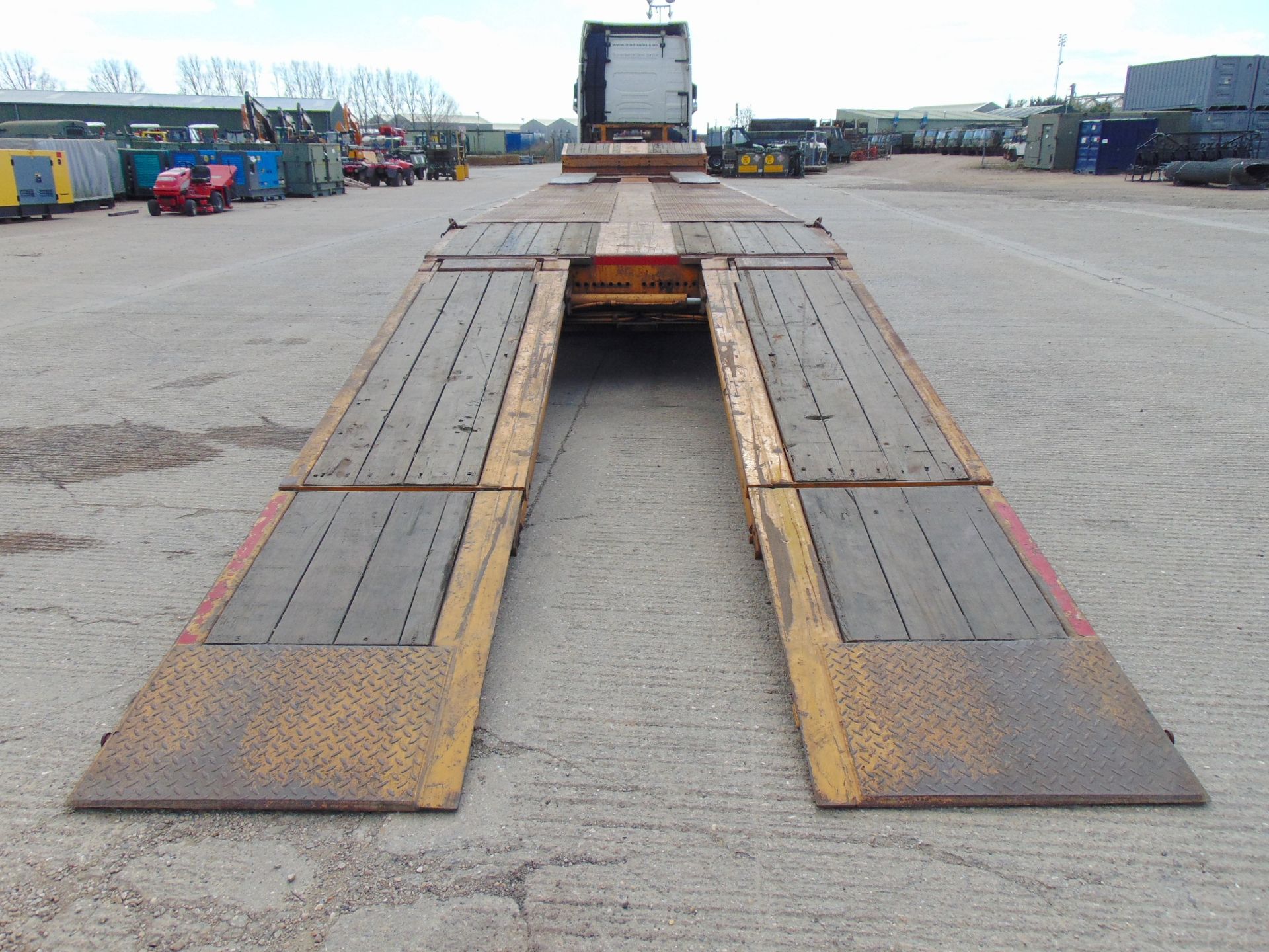 2007 Nooteboom OSDS 48-03V Extendable Tri Axle Low Loader Trailer - Image 2 of 30