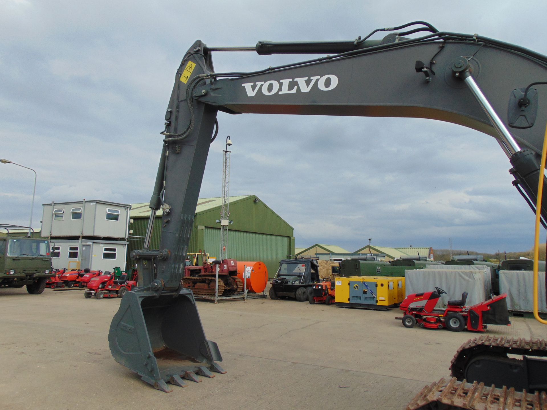 Volvo EC210B LC Prime 22t Excavator - Image 6 of 25