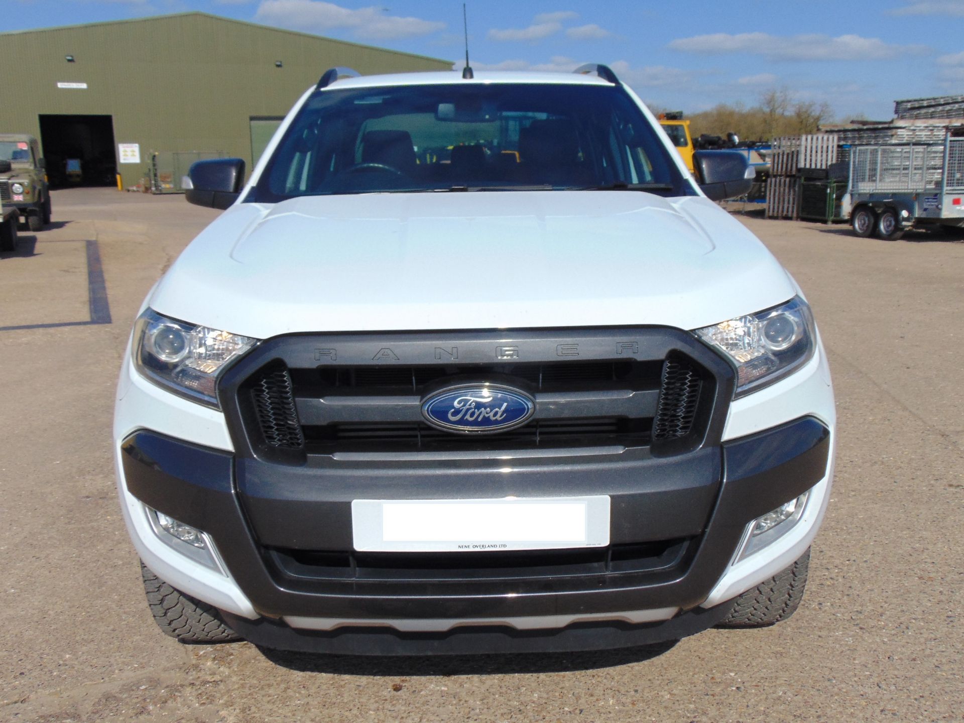 2016 Ford Ranger 3.2 Wildtrak 4x4 Double Cab Pickup in Frozen white - Image 2 of 36