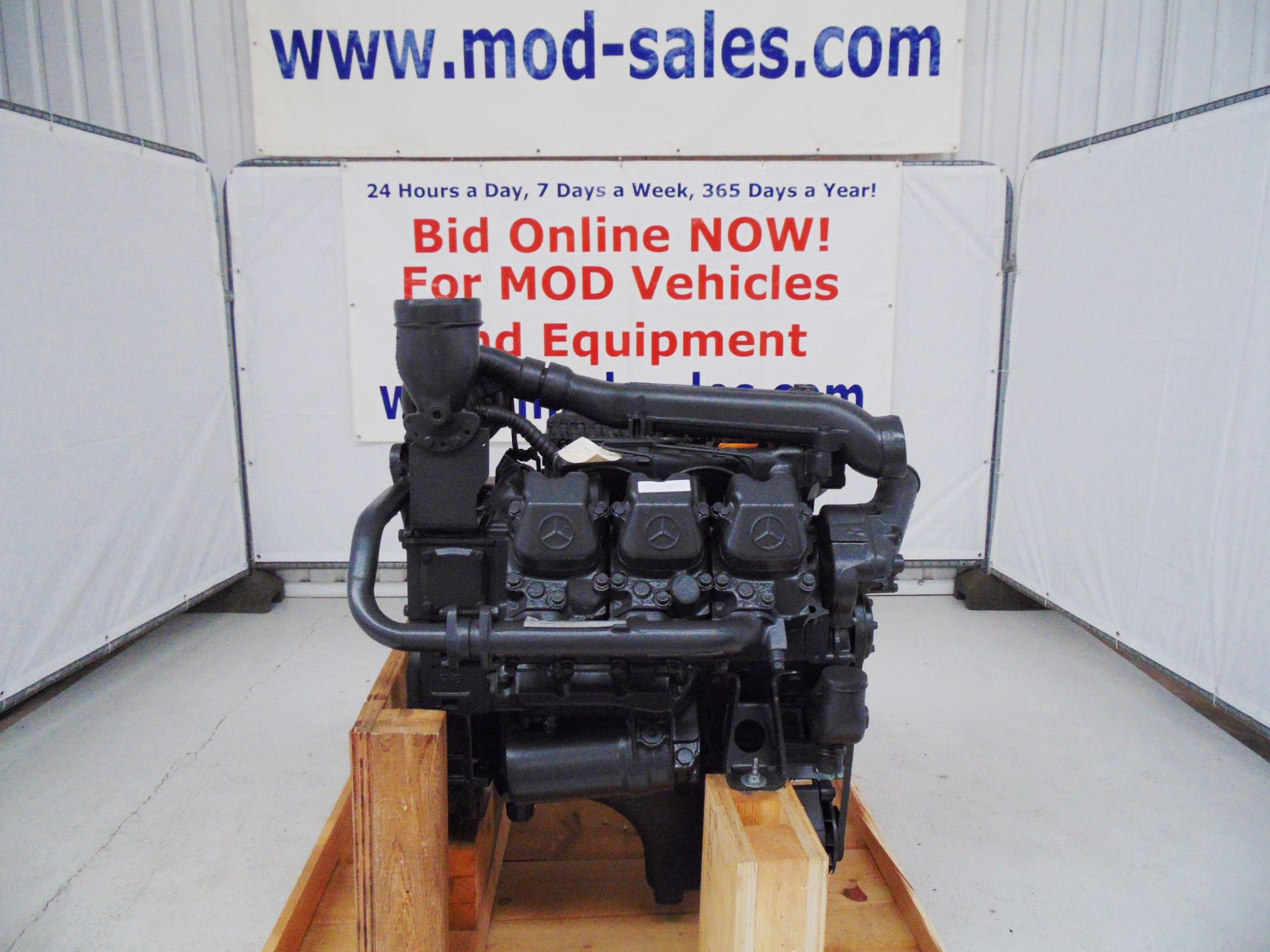 Factory Reconditioned Mercedes-Benz OM441 V6 Turbo Diesel Engine - Image 2 of 17