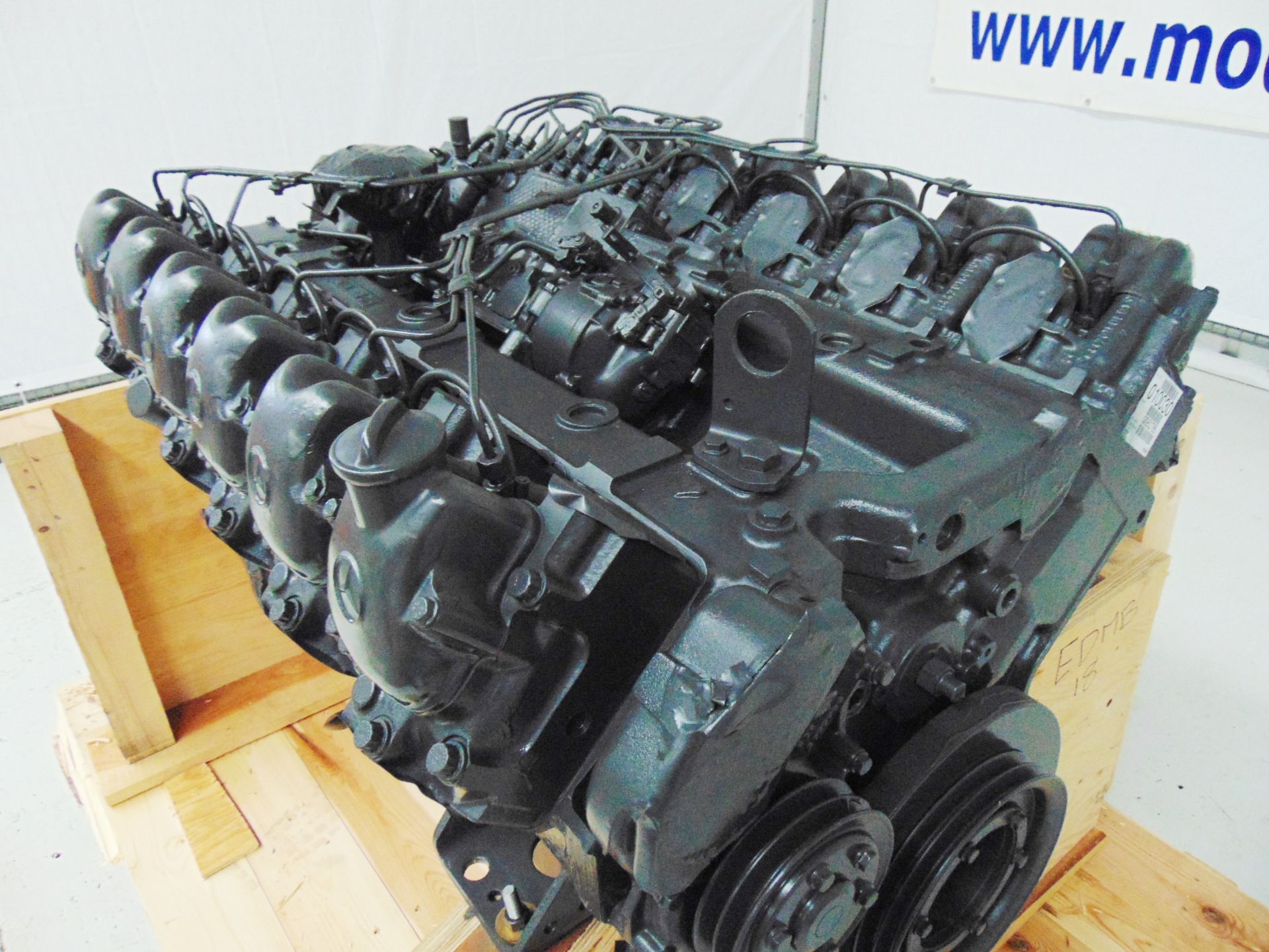 Factory Reconditioned Mercedes-Benz OM424 V12 Turbo Diesel Engine - Image 10 of 34