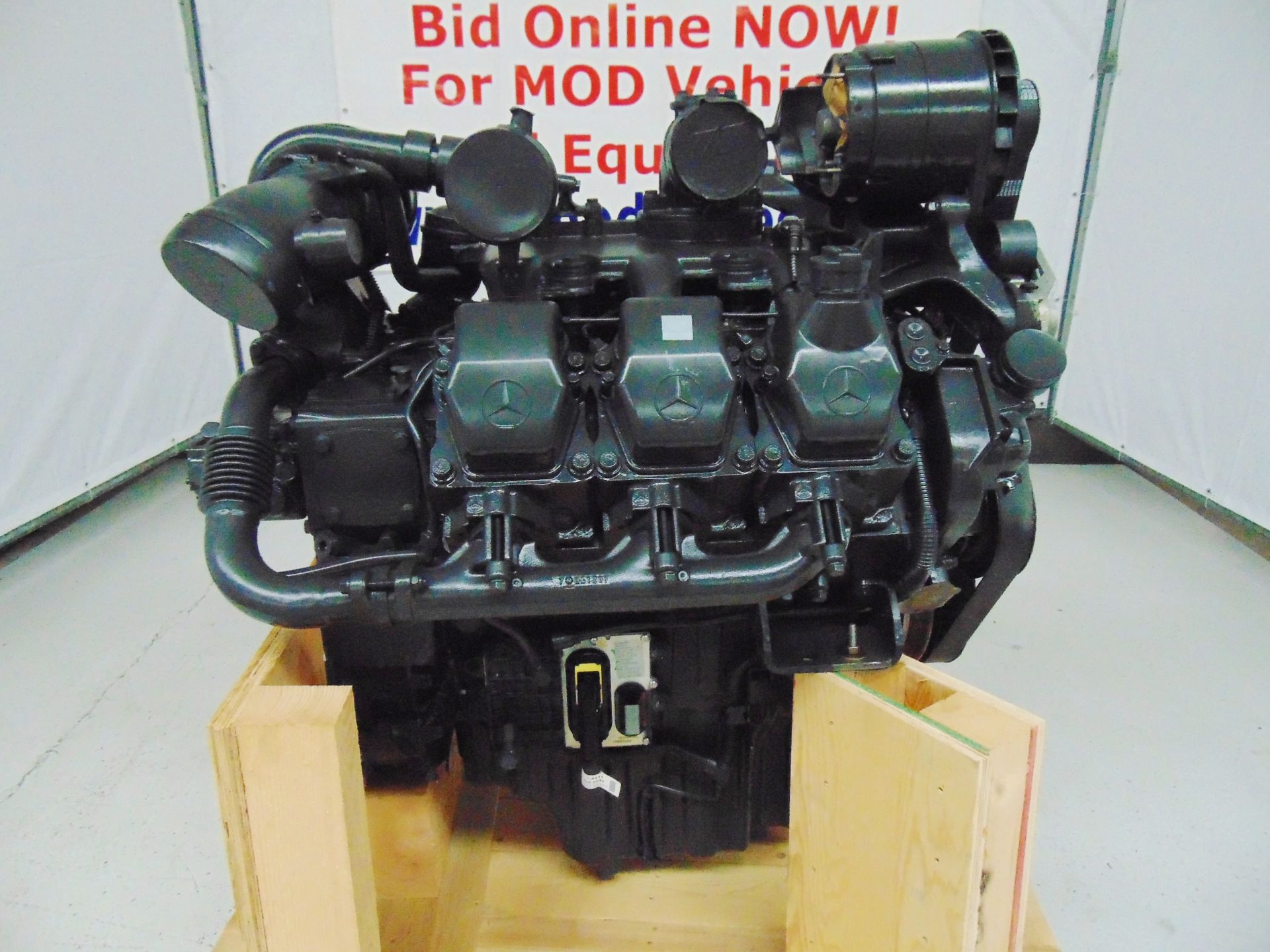 Factory Reconditioned Mercedes-Benz OM501LA V6 Turbo Diesel Engine - Image 9 of 20