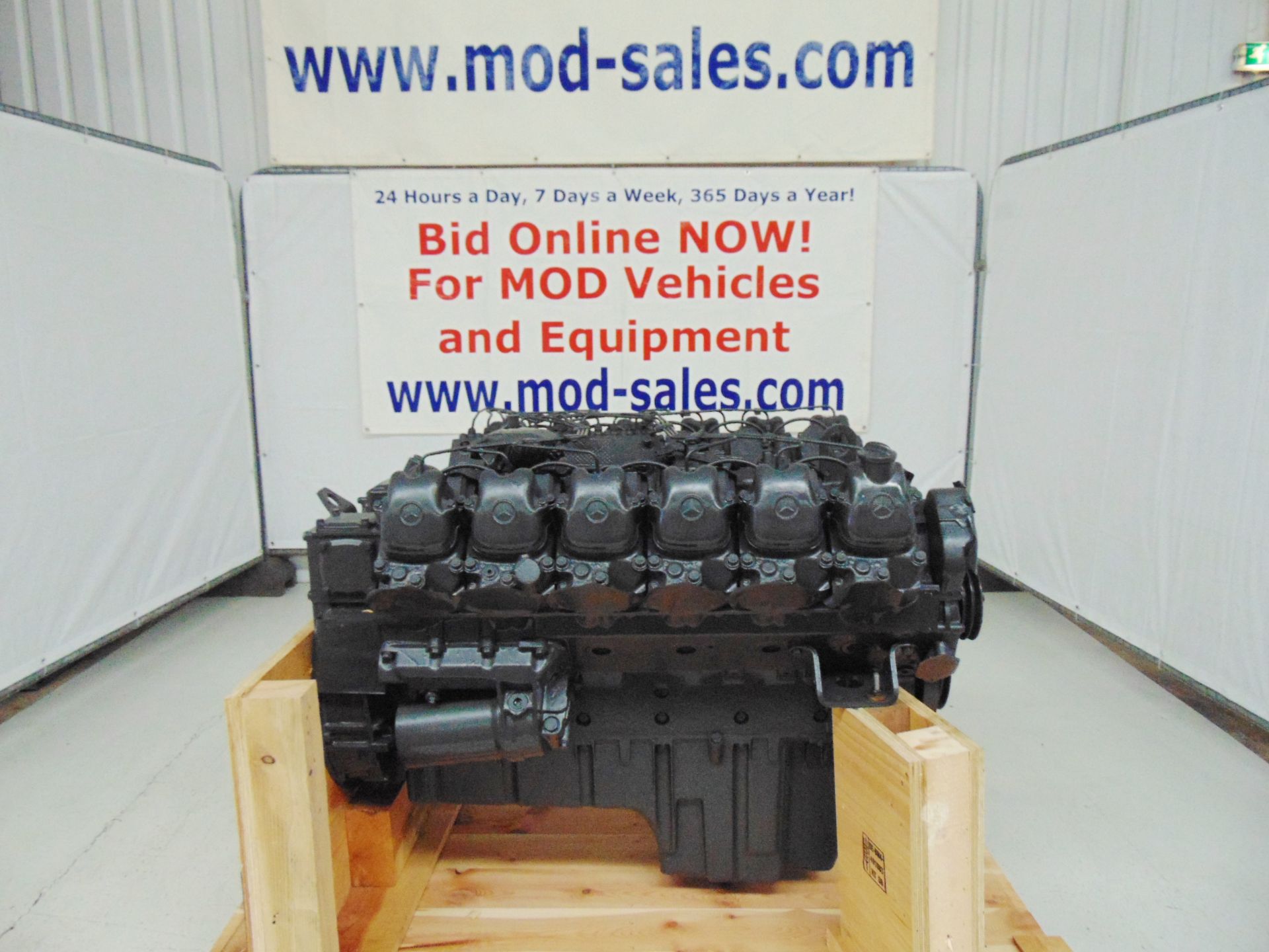 Factory Reconditioned Mercedes-Benz OM424 V12 Turbo Diesel Engine