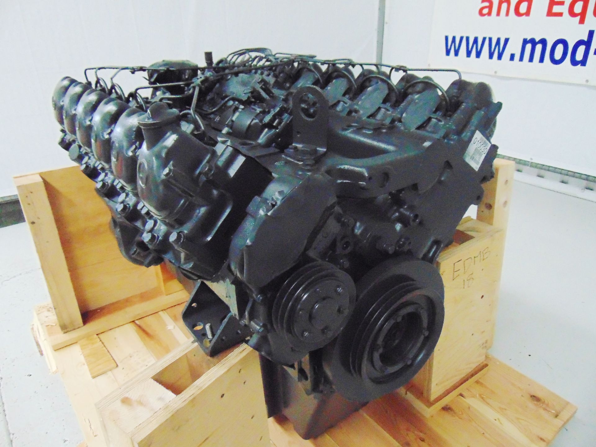 Factory Reconditioned Mercedes-Benz OM424 V12 Turbo Diesel Engine - Image 4 of 34