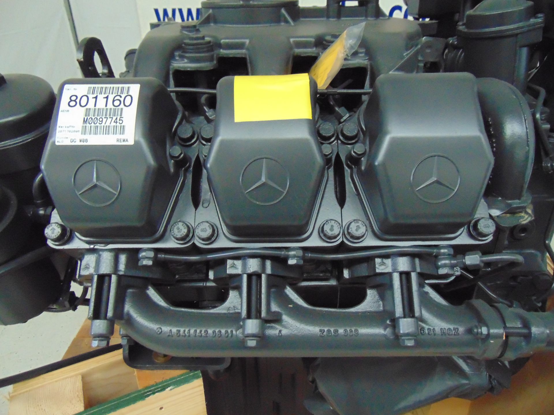 Brand New & Unused Mercedes-Benz OM501LA V6 Turbo Diesel Engine - Image 11 of 16