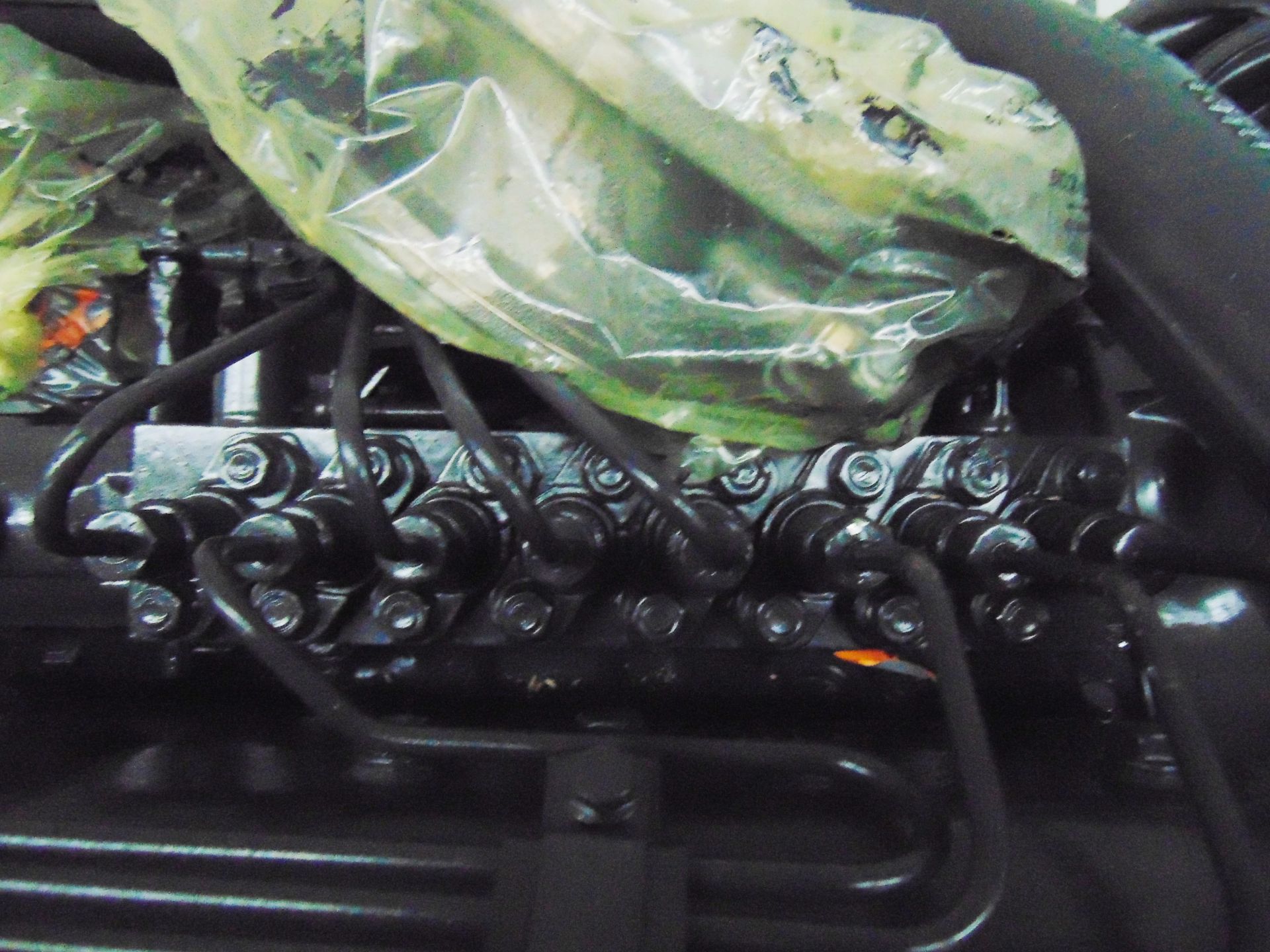 Brand New & Unused Mercedes-Benz OM402LA V8 Twin Turbo Diesel Engine - Image 4 of 13