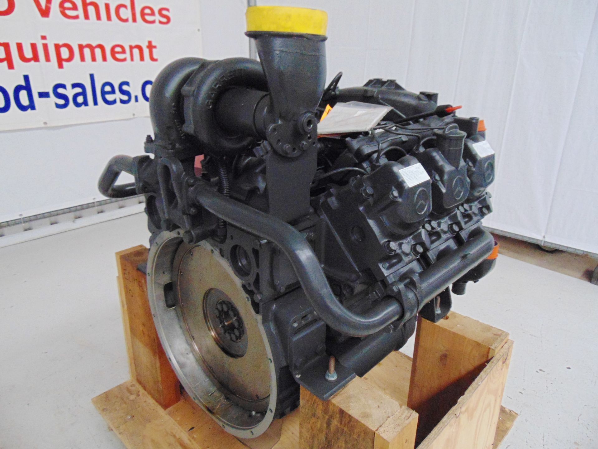 Brand New & Unused Mercedes-Benz OM441LA V6 Turbo Diesel Engine - Image 8 of 18