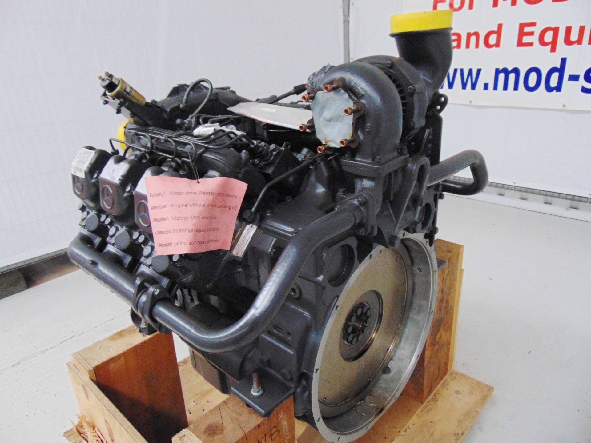 Brand New & Unused Mercedes-Benz OM441LA V6 Turbo Diesel Engine - Image 13 of 18