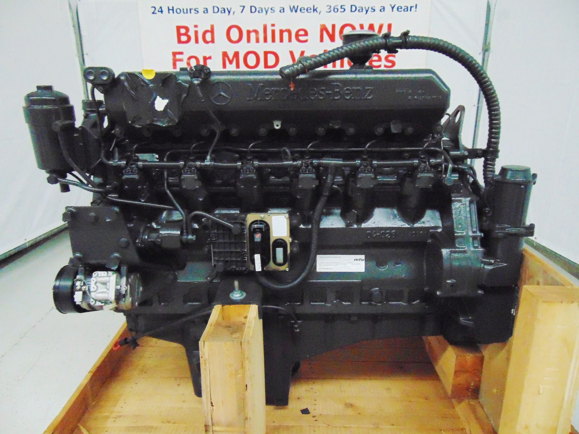 Factory Reconditioned Mercedes-Benz OM424 V12 Turbo Diesel Engine - Image 25 of 34