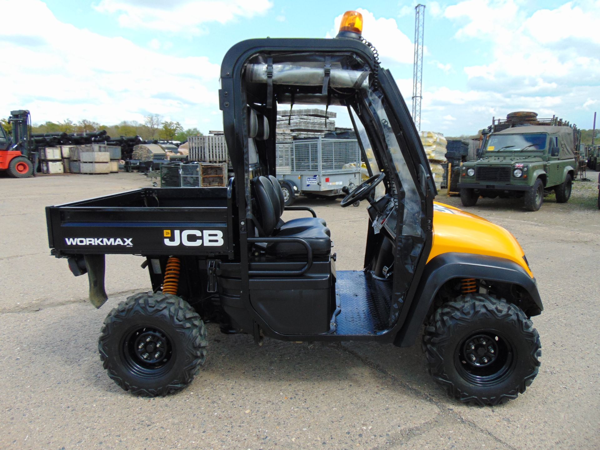 JCB Workmax 800D 4WD Diesel Utility Vehicle UTV ONLY 58 Hours!! - Image 5 of 21