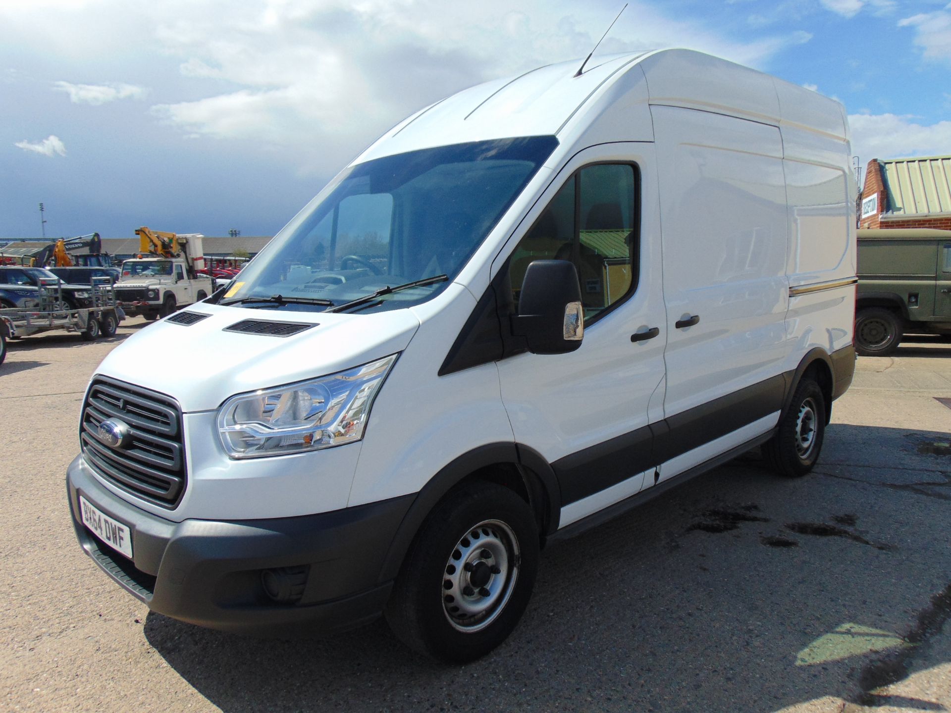 2014 Ford Transit 330 Panel Van ONLY 20,977 Miles!! - Image 3 of 17