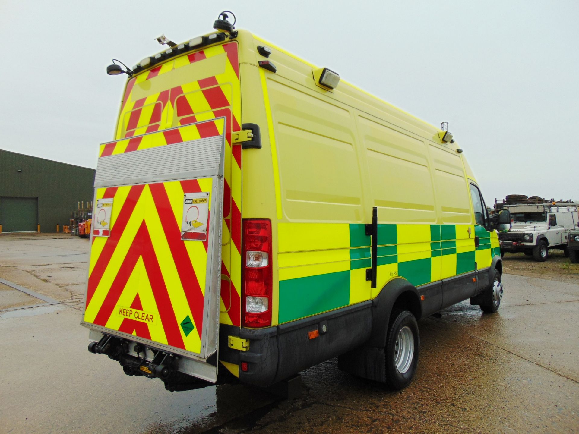 2010 Iveco Daily 65C18 3.0 HPT Long Wheel Base High roof panel van ONLY 4,618 Miles!! - Image 6 of 31