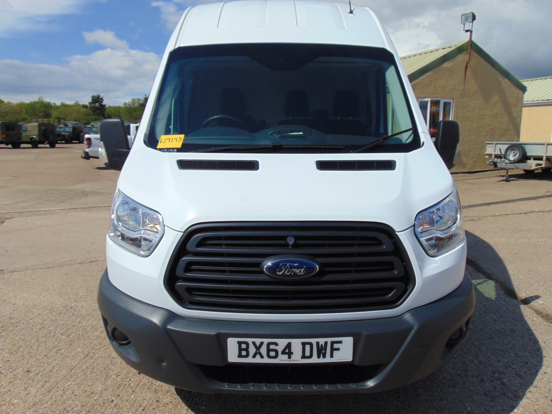 2014 Ford Transit 330 Panel Van ONLY 20,977 Miles!! - Image 2 of 17