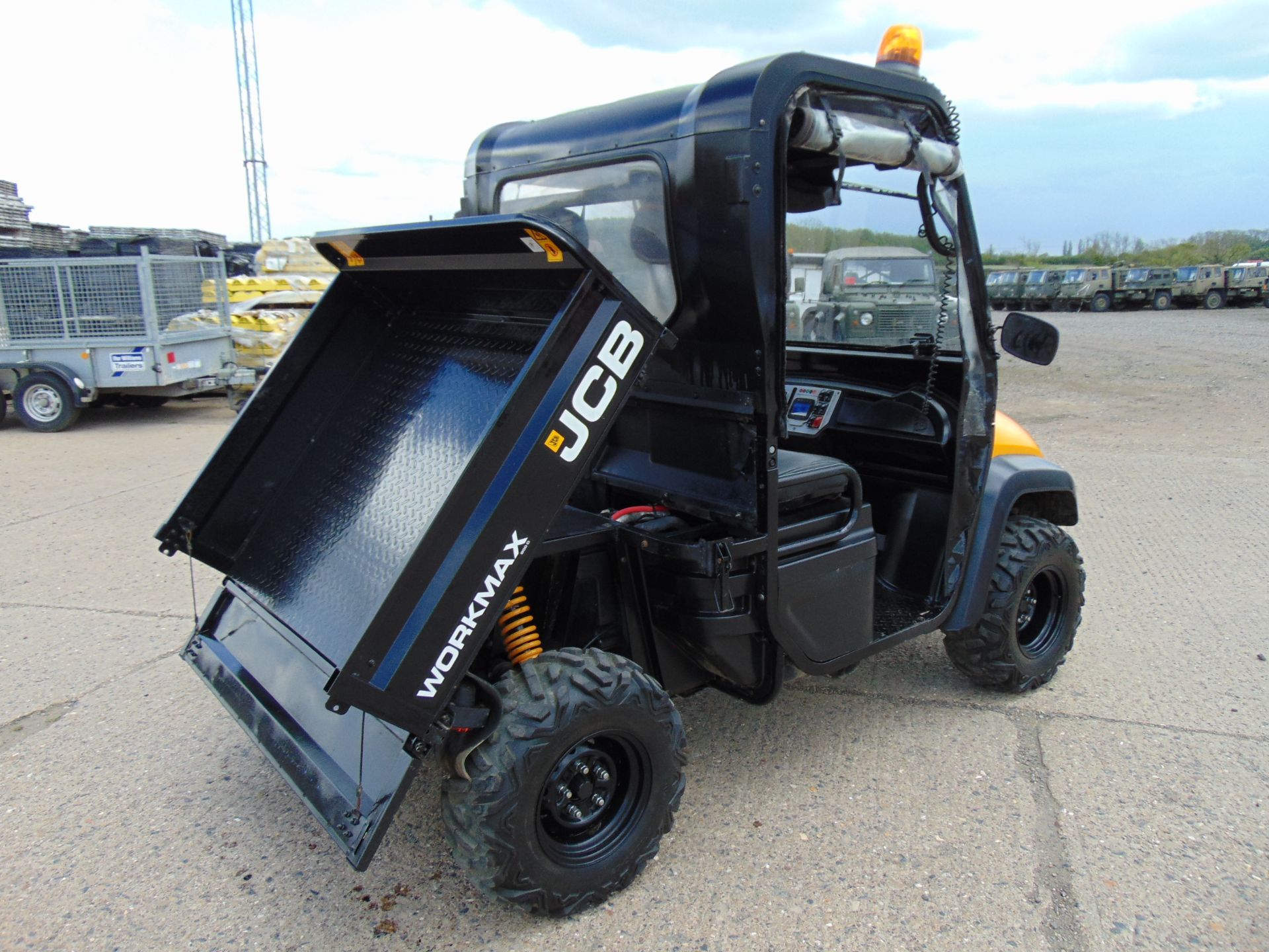 JCB Workmax 800D 4WD Diesel Utility Vehicle UTV ONLY 58 Hours!! - Image 12 of 21