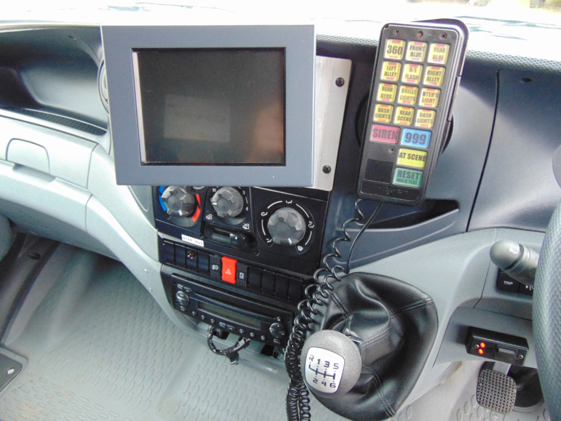 2010 Iveco Daily 65C18 3.0 HPT Long Wheel Base High roof panel van ONLY 4,618 Miles!! - Image 26 of 31