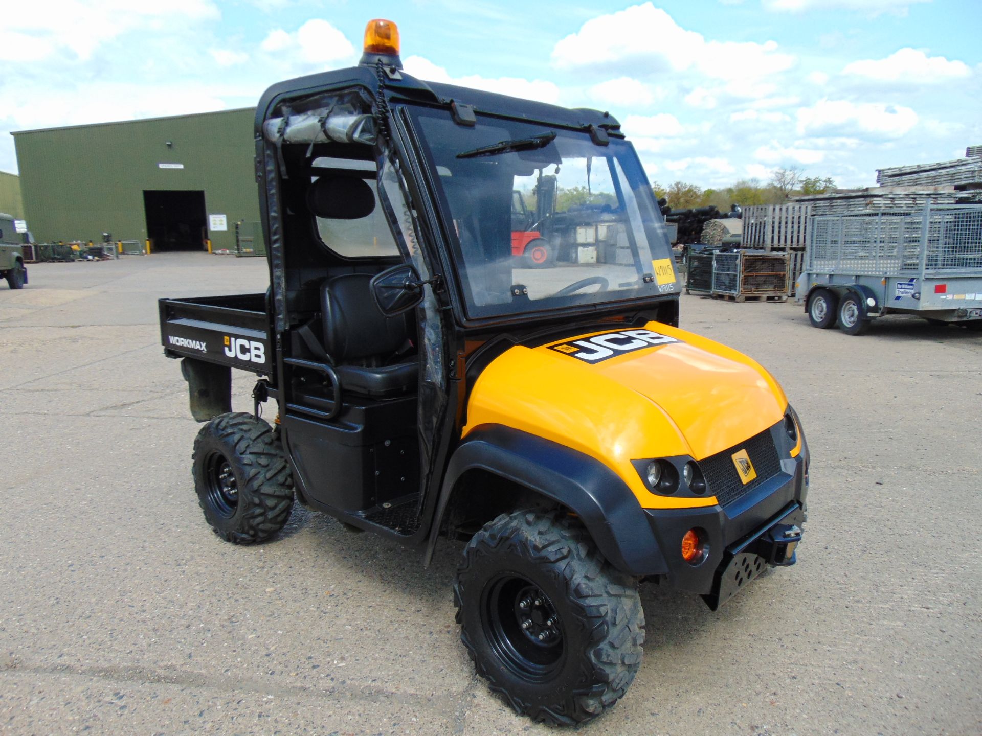 JCB Workmax 800D 4WD Diesel Utility Vehicle UTV ONLY 58 Hours!!