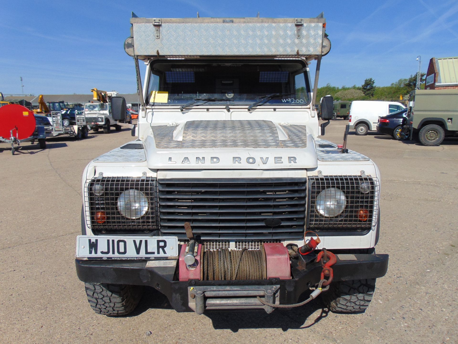 Land Rover Defender 110 Puma Hardtop 4x4 Special Utility (Mobile Workshop) complete with Winch - Image 2 of 27