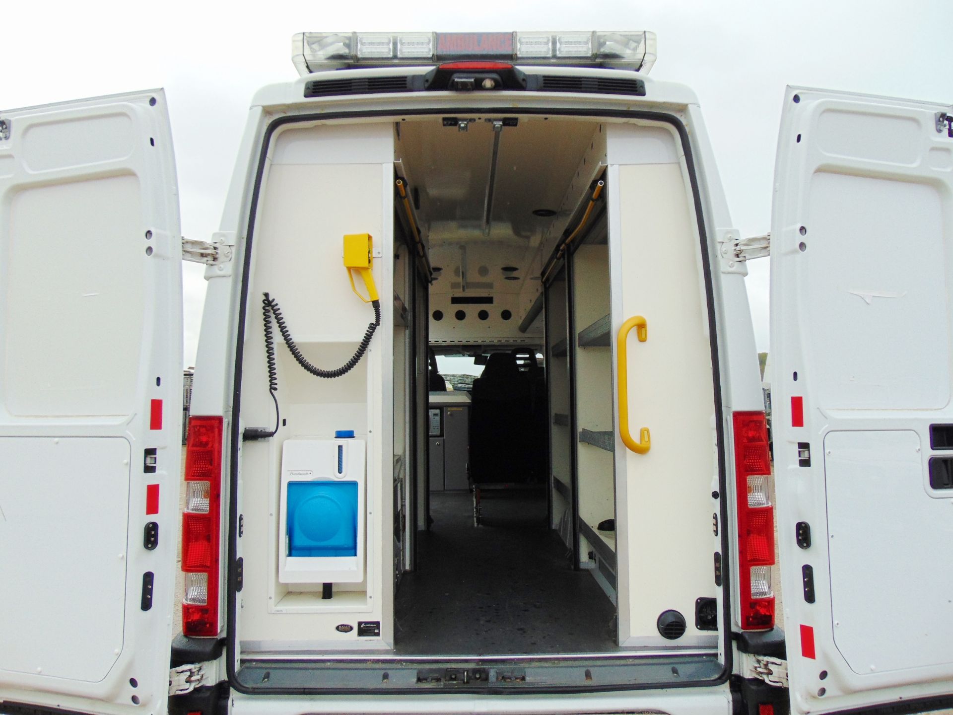 2010 Iveco Daily 50C18 3.0 HPT Long Wheel Base High roof panel van ONLY 12,247 Miles!! - Image 20 of 43