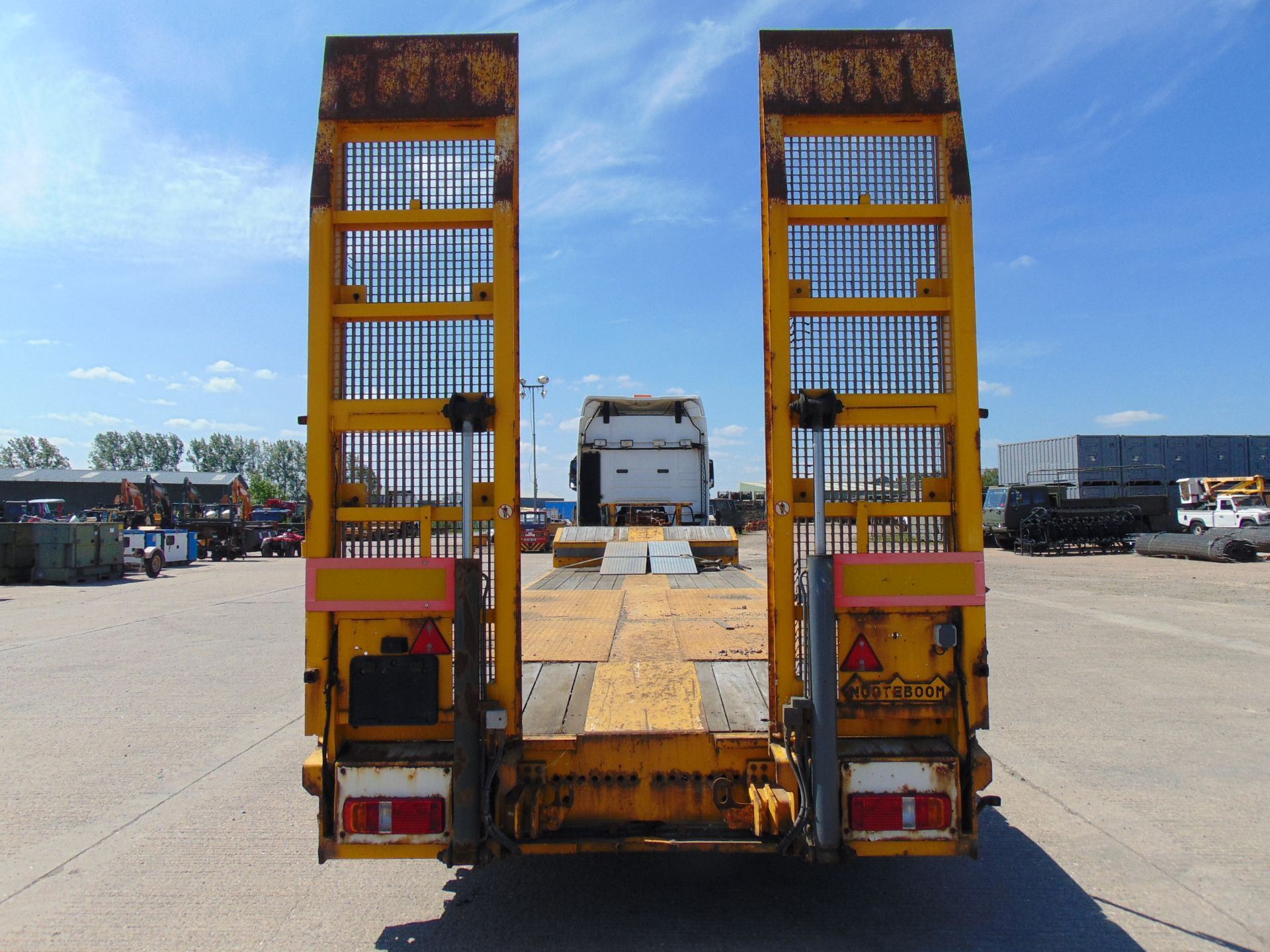 2010 Nooteboom OSDS 48-03 Tri Axle Low Loader Trailer - Image 2 of 21