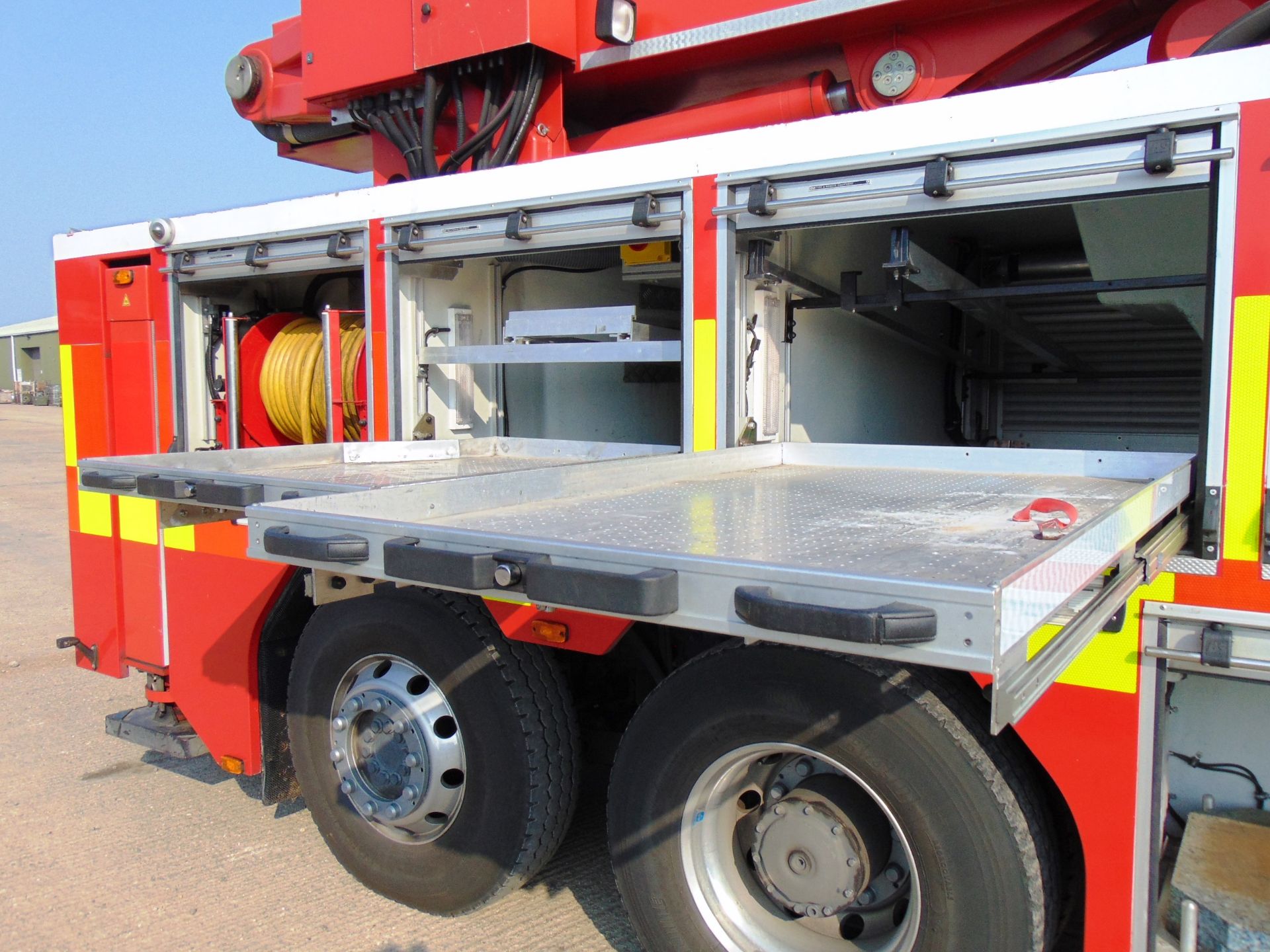 2008 Mercedes Econic 2633 CARP (Combined Aerial Rescue Pump) 6x2 Aerial Work Platform - Image 35 of 56