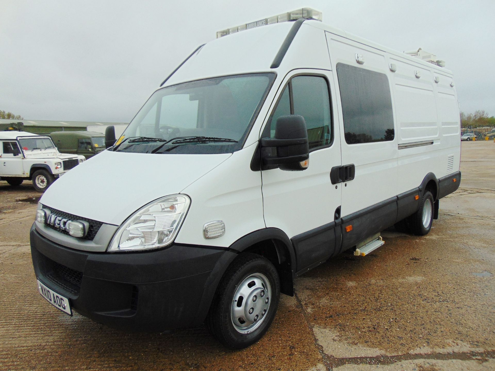 2010 Iveco Daily 50C18 3.0 HPT Long Wheel Base High roof panel van ONLY 12,247 Miles!! - Image 3 of 43
