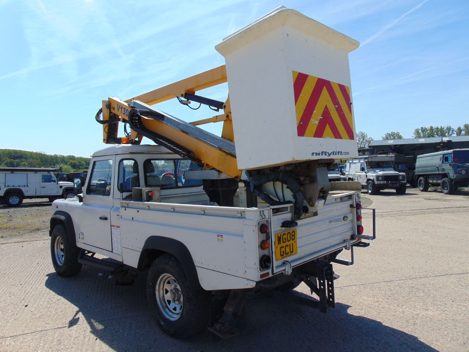 Land Rover Defender 110 High Capacity Cherry Picker - Image 24 of 26