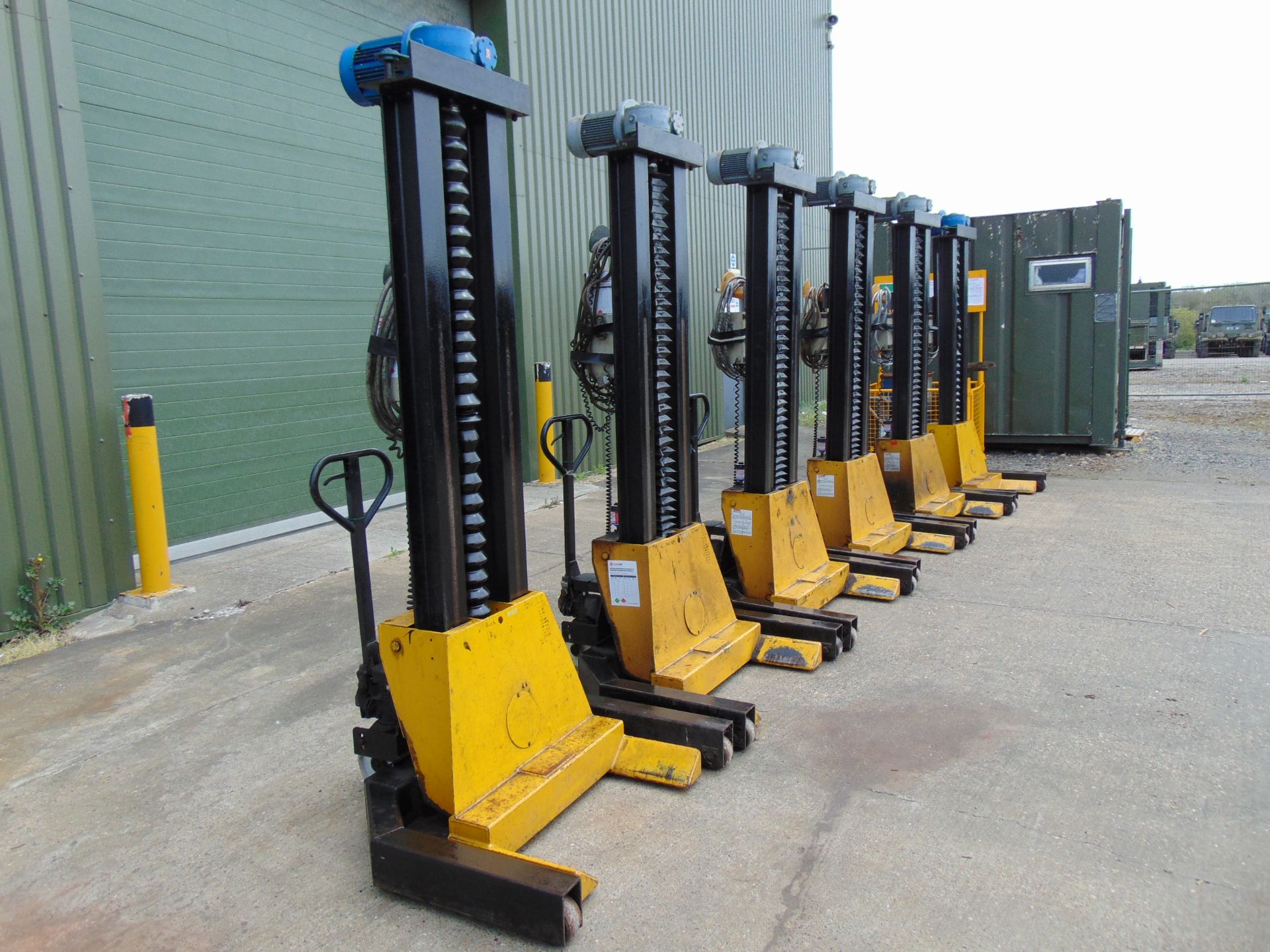 Set of 6 Somers 5T Mobile Column Vehicle Lifts (5T Per Column) - Image 5 of 19