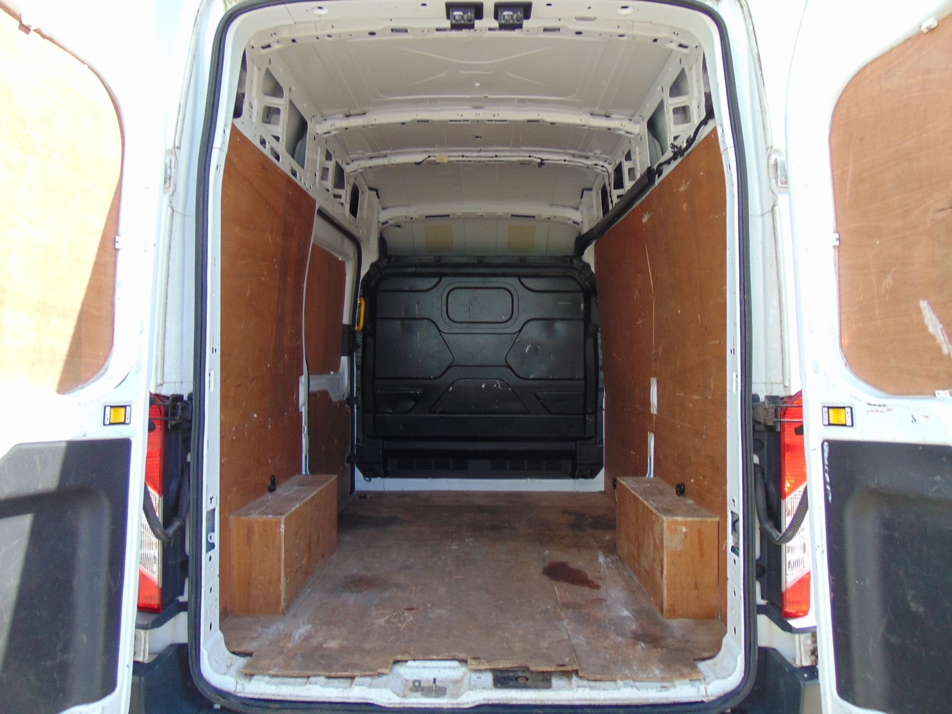 2014 Ford Transit 330 Panel Van - Image 10 of 17