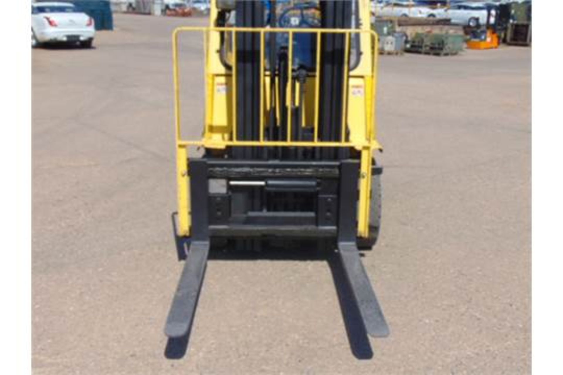 Hyster 2.50 Diesel Forklift ONLY 763.4 hours!! - Image 14 of 28
