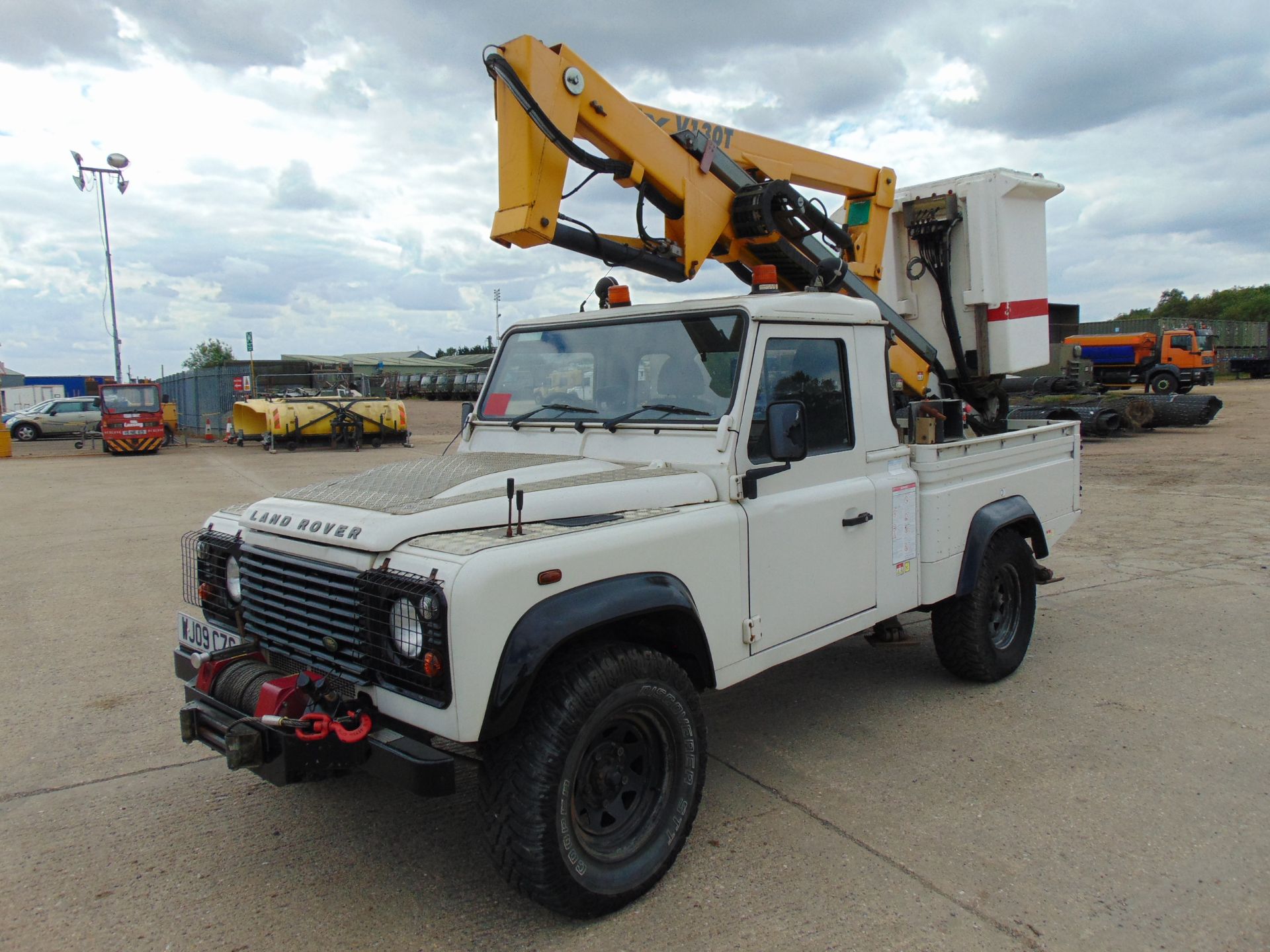 Land Rover Defender 110 High Capacity Cherry Picker - Image 3 of 23