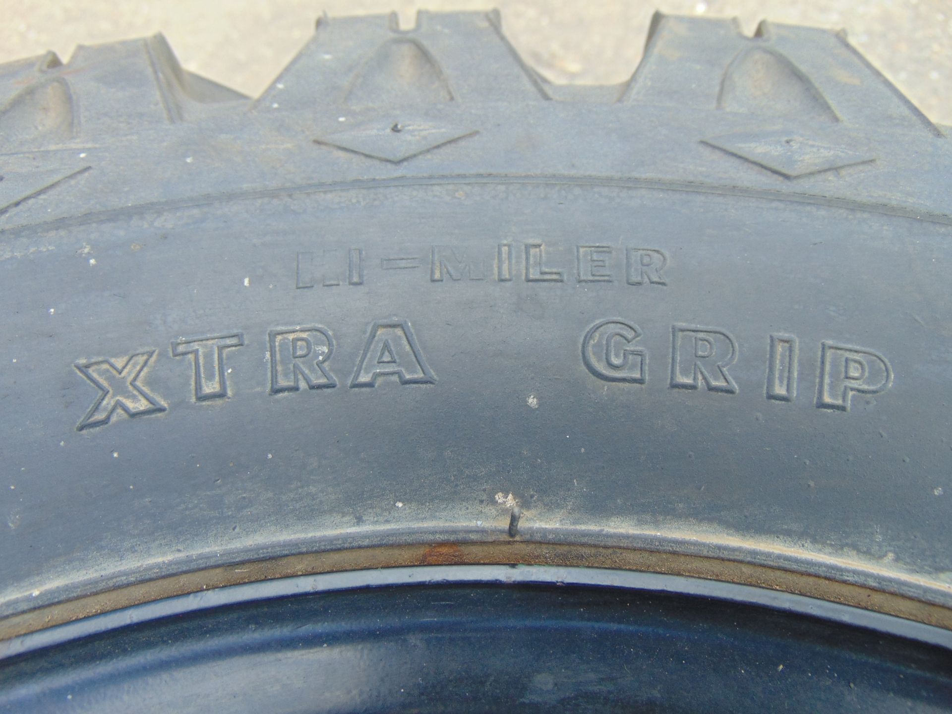 2 x Goodyear 7.50-16 Hi-Miler Xtra Grip Tyres C/W 5 Stud Rims - Image 7 of 12