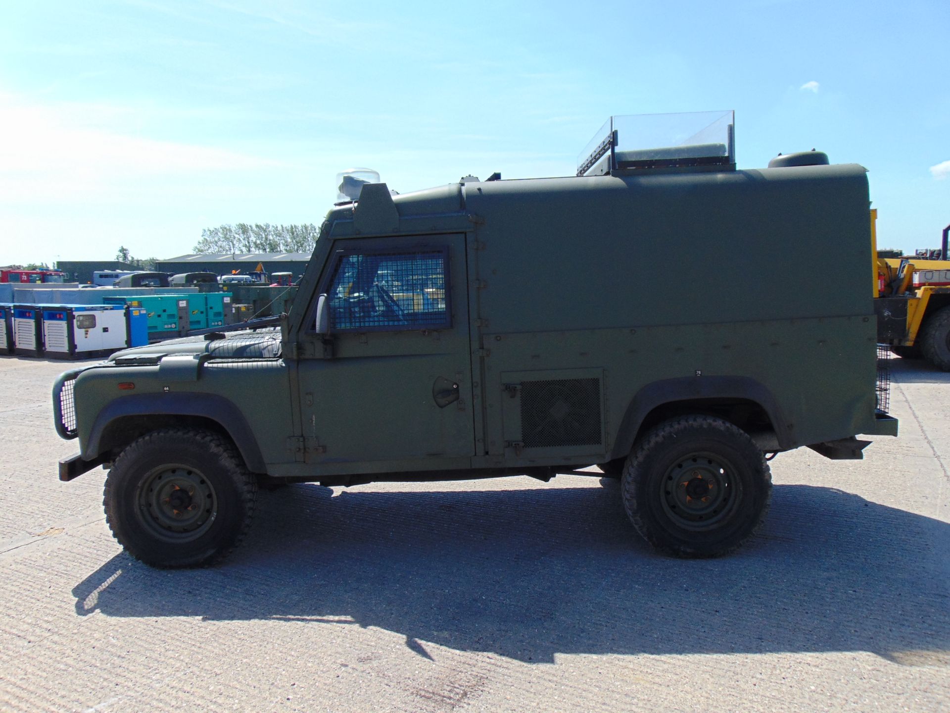Land Rover 110 300TDi Snatch-2A - Image 4 of 19