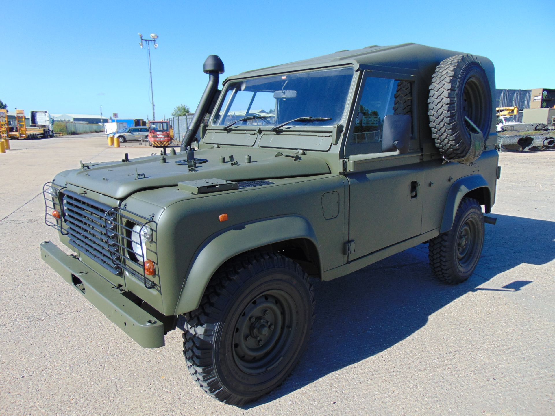 Land Rover Wolf 90 Hard Top - Image 3 of 26