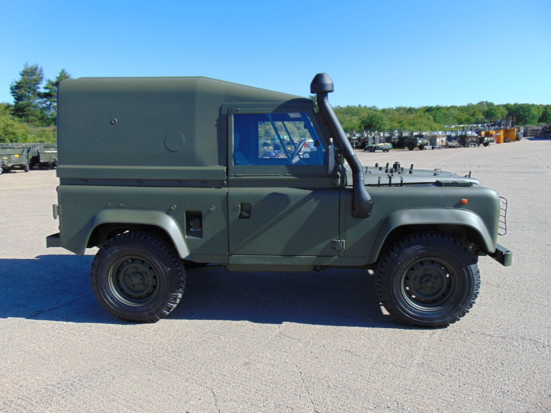Land Rover Wolf 90 Hard Top - Image 5 of 26