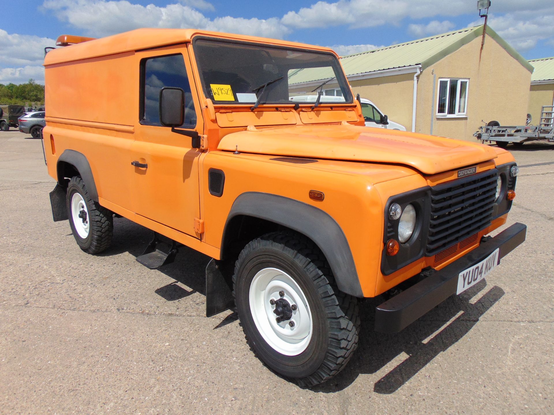 Land Rover 110 TD5 Hard Top